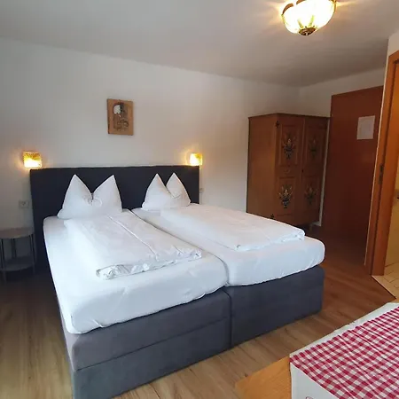 Berggasthof Alpenrose 3*