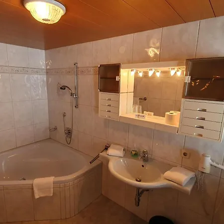 Casa de hóspedes Berggasthof Alpenrose 3*