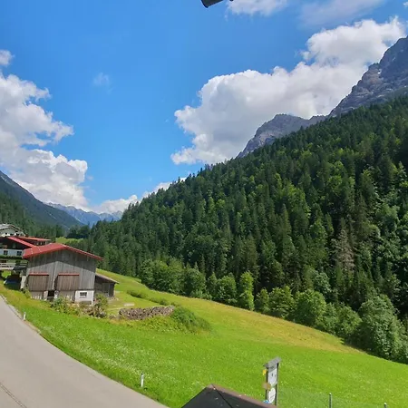 Casa de hóspedes Berggasthof Alpenrose 3*